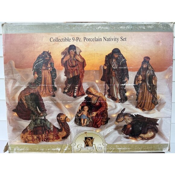 Vintage Grandeur Noel 9-Pc Collectible Porcelain Nativity Set With Original Box - Picture 1 of 3